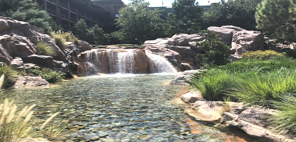 Courtyard – WDWINFO.COM Three Reasons Why I Love Disney’s Wilderness Lodge Courtyard Courtyard