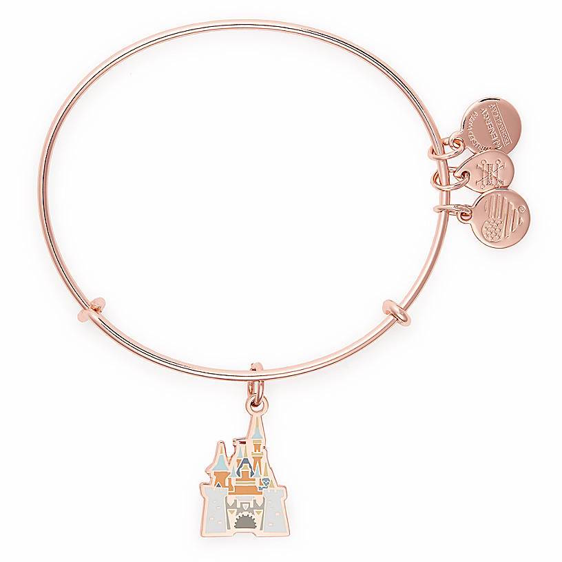 ParkLifeMerch-07c – WDWINFO.COM Disney Park Life Merchandise Collection is Now in Stores The DIS ParkLifeMerch-07c