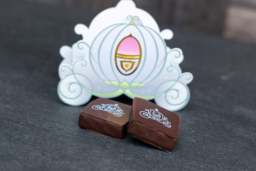Cinderella-Treats-10 – WDWINFO.COM Treats to Celebrate the 70th Anniversary of Cinderella The DIS Cinderella-Treats-10 Cinderella-Treats-10