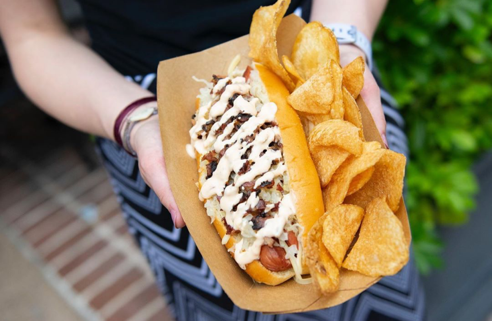 hot-diggity-dogs-02 – WDWINFO.COM New Hot Diggity Dogs Food Truck to Open at Disney Springs March 12 hot-diggity-dogs-02