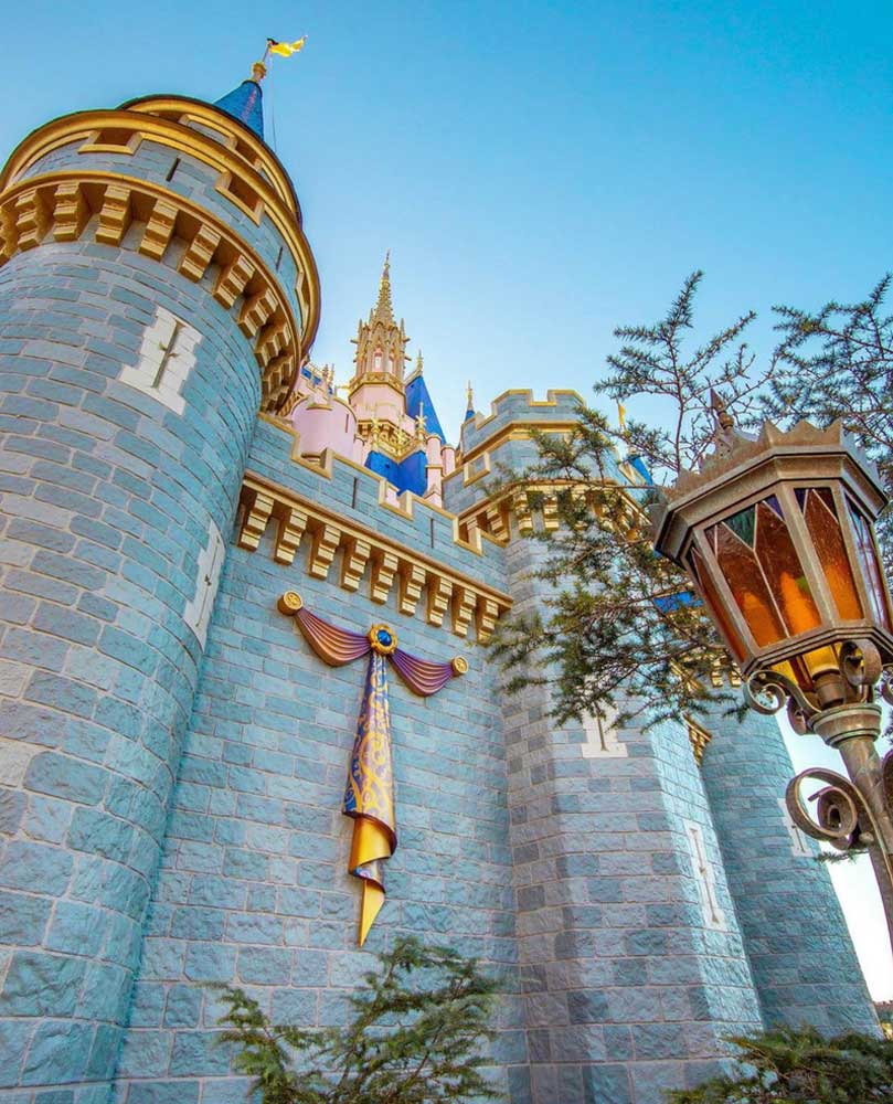 Cinderella Castle - Magic Kingdom Walt Disney World