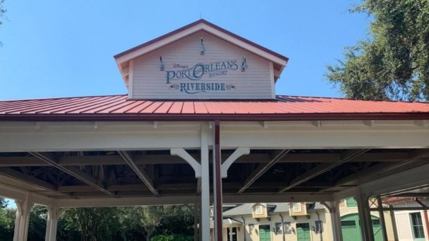 Virtual 3D Tour of Royal Guest Room at Disney’s Port Orleans Riverside