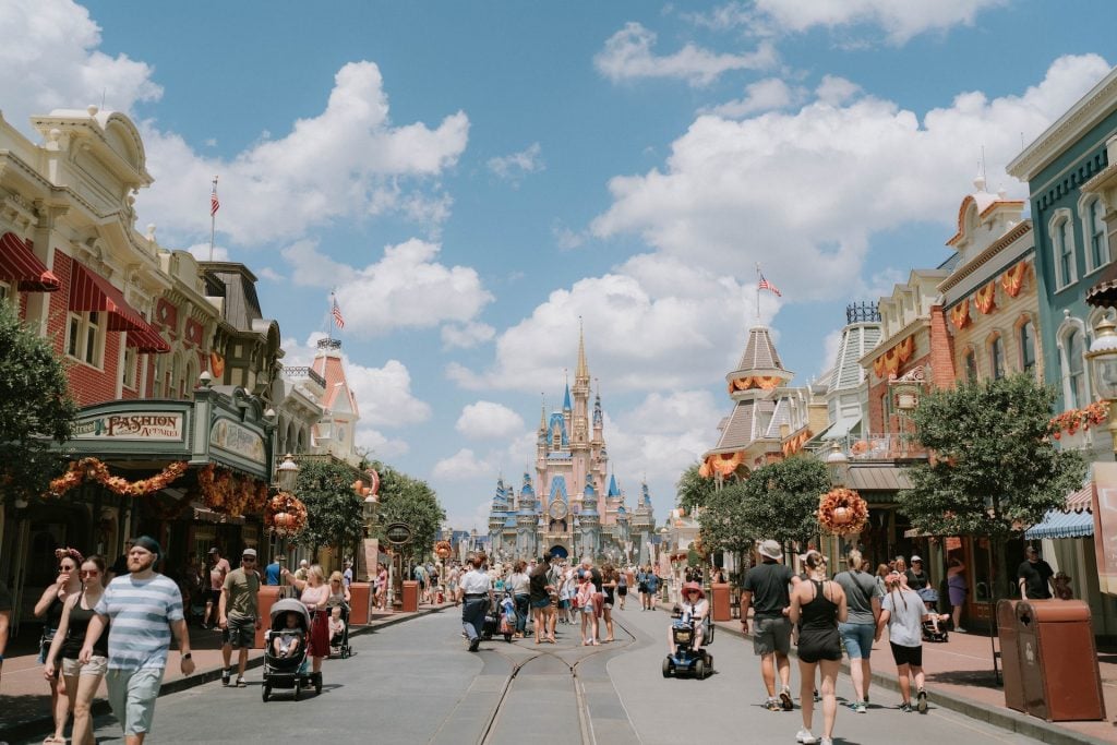 Seven secrets for your next stroll down Main Street U.S.A kaleb-tapp-Gndv5HXsx28-unsplash 1 Photo by kaleb tapp on Unsplash Photo by <a href="https://unsplash.com/@kalebtapp?utm_source=unsplash&utm_medium=referral&utm_content=creditCopyText">kaleb tapp</a> on <a href="https://unsplash.com/photos/Gndv5HXsx28?utm_source=unsplash&utm_medium=referral&utm_content=creditCopyText">Unsplash</a>