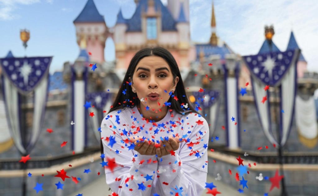 4thofjuly-photopass-magic-shot-04 – WDWINFO.COM Disney Parks to Offer New PhotoPass Magic Shots for 4th of July 4thofjuly-photopass-magic-shot-04