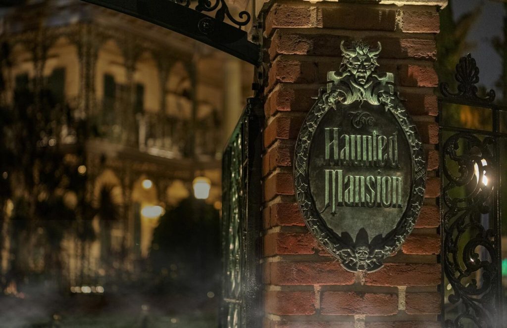 Disney Secret: Could This Haunted Mansion Theory Be True? behind-the-attraction-haunted-mansion