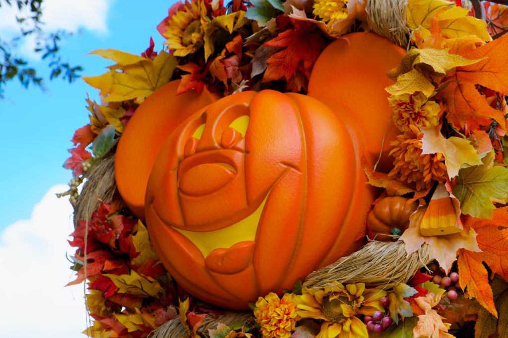 Create a Spellbinding Halloween in Your Disney Resort Room