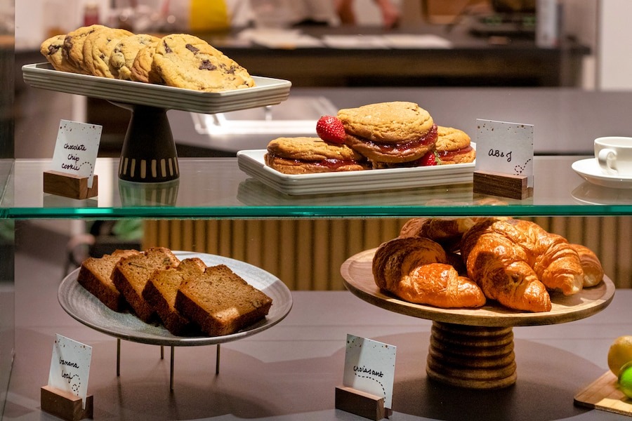 great-maple-food-03 – WDWINFO.COM Opening Date & New Details Announced for Pixar Place Hotel at Disneyland great-maple-food-03