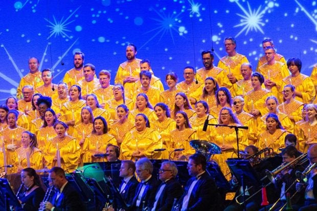 2026 Candlelight Processional Dining Packages: Prices & Restaurants 2023-candlelight-processional