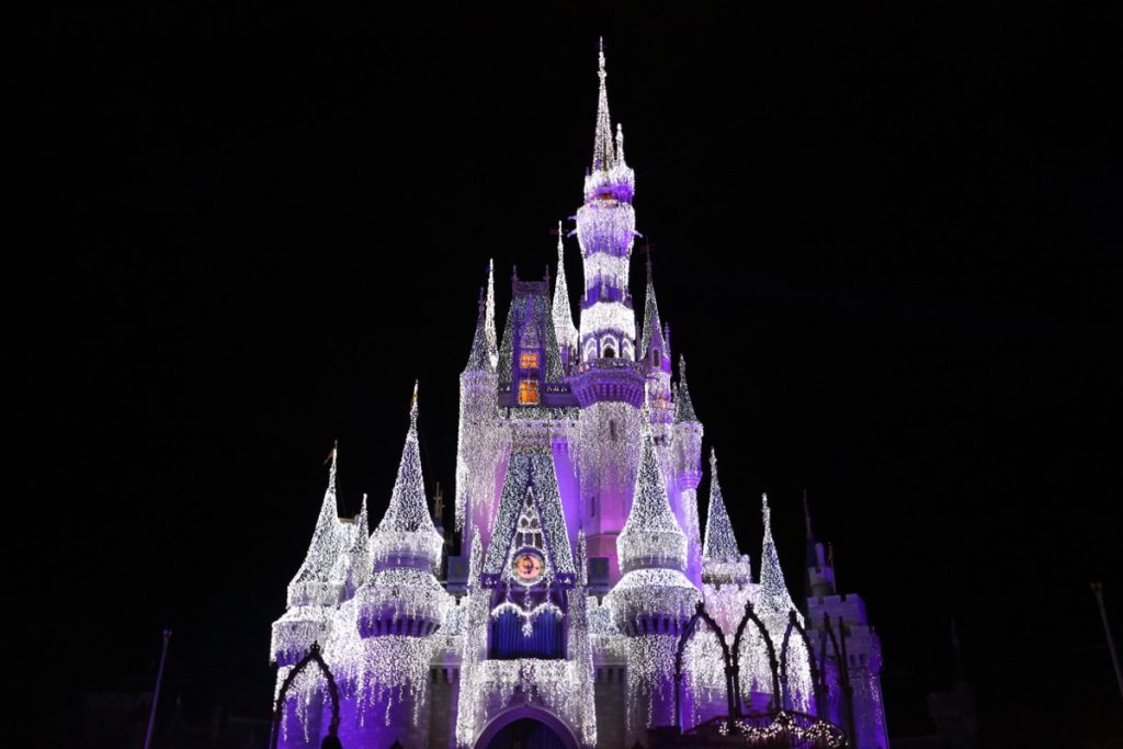 MVMCP-2018-014 – WDWINFO.COM Holiday Traditions That Should Return to Walt Disney World MVMCP-2018-014