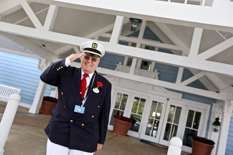 beach-club-resort-09 โ WDWINFO.COM Give Extra Thanks to Wonderful Disney Cast Members This Holiday Season beach-club-resort-09
