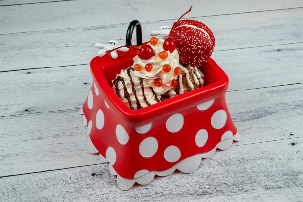 New Minnie Mouse-Inspired Menu Items, Including Kitchen Sink