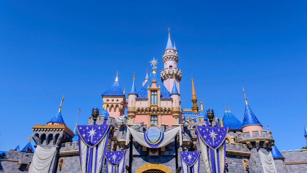 Five Essential Tips for Planning Your Disney Vacation