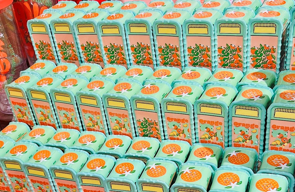 2024 FG Orange Bird Salt and Pepper 3 โ WDWINFO.COM So Much NEW Orange Bird Merch at EPCOT! 2024 FG Orange Bird Salt and Pepper 3
