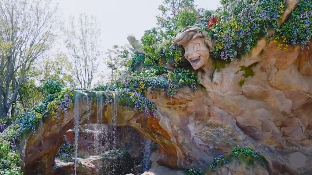 Beautiful Details Crafted In The Entryway At Fantasy Springs Peter Pan Fantasy Springs Entry Large
