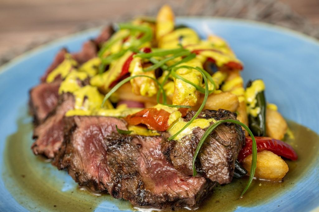 Disney’s Hispanic and Latin American Heritage Month Menus are Here 2024-disney-eats-hlahm-food-01