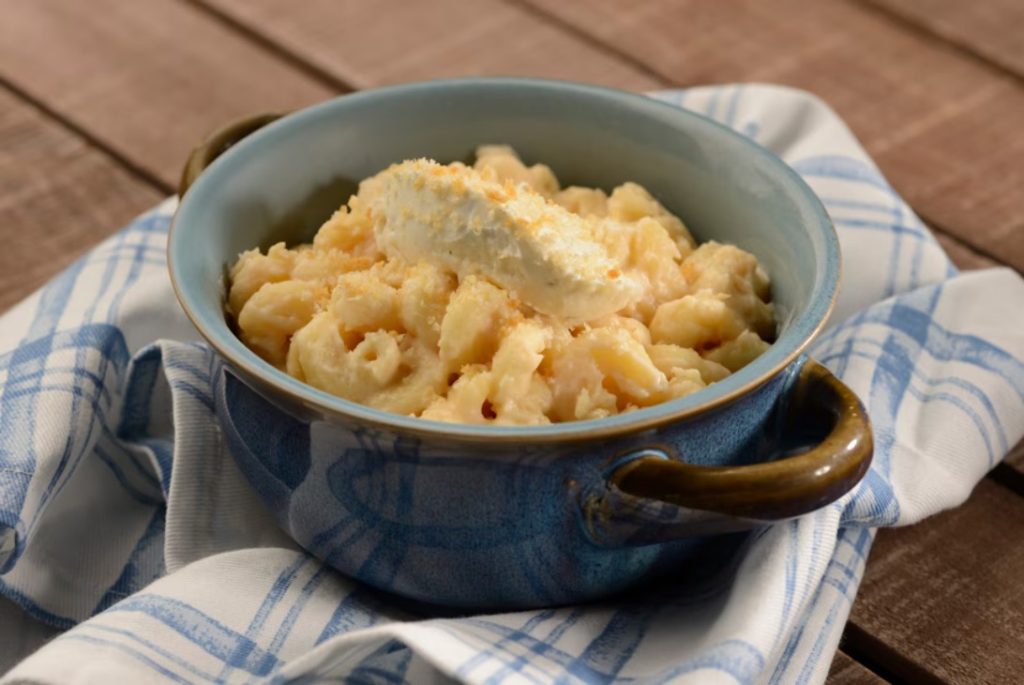 Delicious Disney Food & Wine Recipe: Gourmet Mac & Cheese Gourmet-Macaroni-and-Cheese-Recipe-Featured-Image