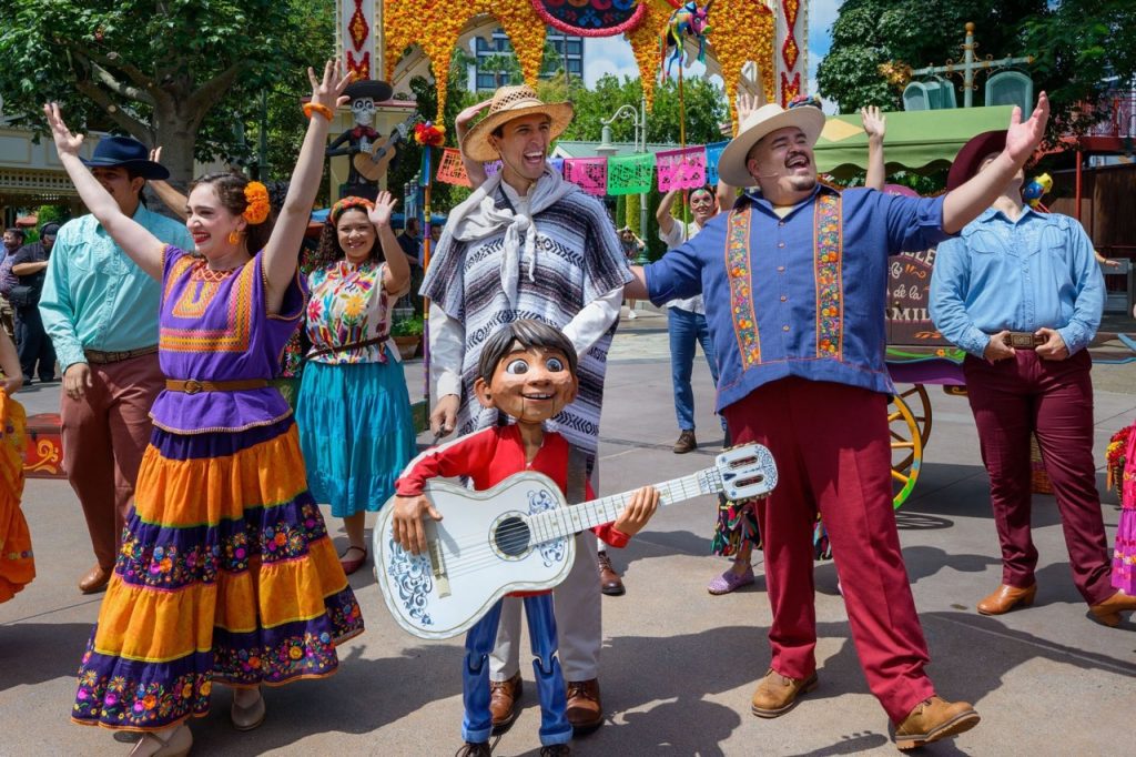 Hispanic & Latin American Heritage at the Disneyland Resort Hispanic Heritage Header Large