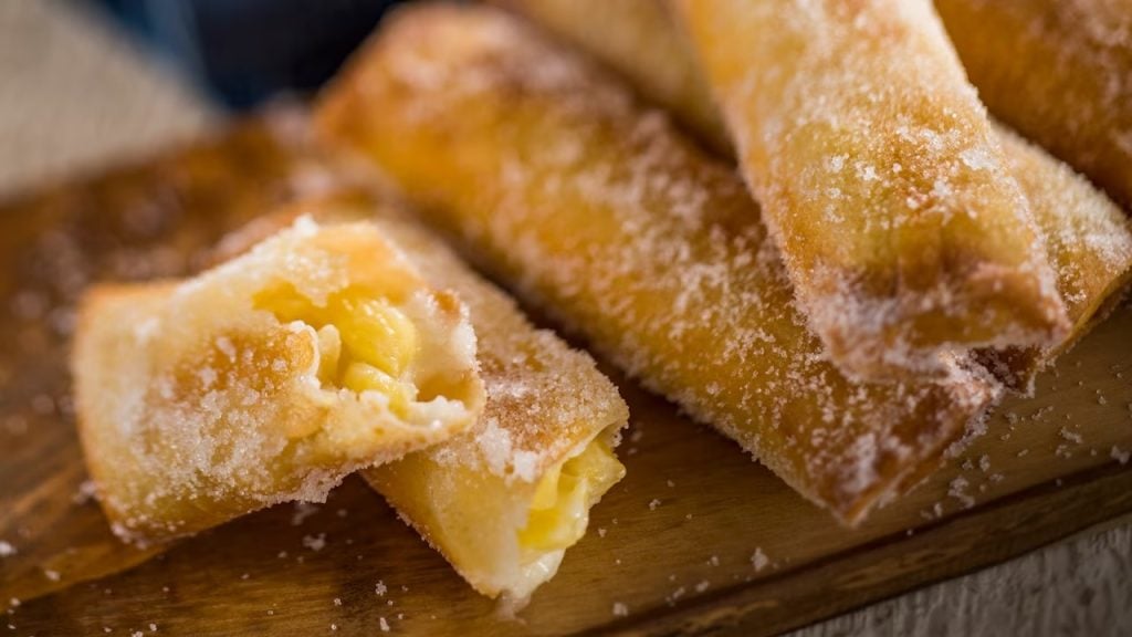 Let’s Whip Up Pandora’s Pineapple Cream Cheese Spring Rolls Pongu