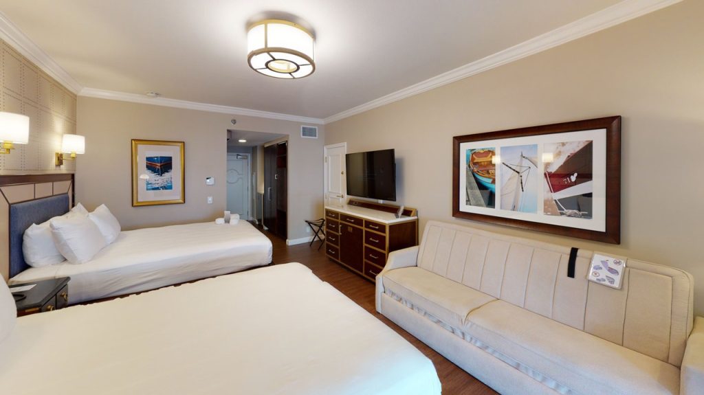 Disney’s Yacht Club Resort Standard Hotel Room Tour in 3D / VR at Walt Disney World disneys-yacht-club-std-bedroom