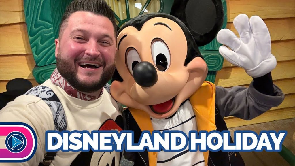 Checking Out Some Holiday Offerings at Disneyland Resort disneyland-holiday-feature