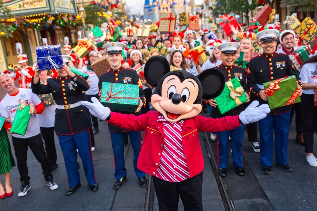 Mickey Mouse Delivers Toy Drive Gifts All Over The World 2024-dx-dutd-mickeys-journey-day-4-7 Large