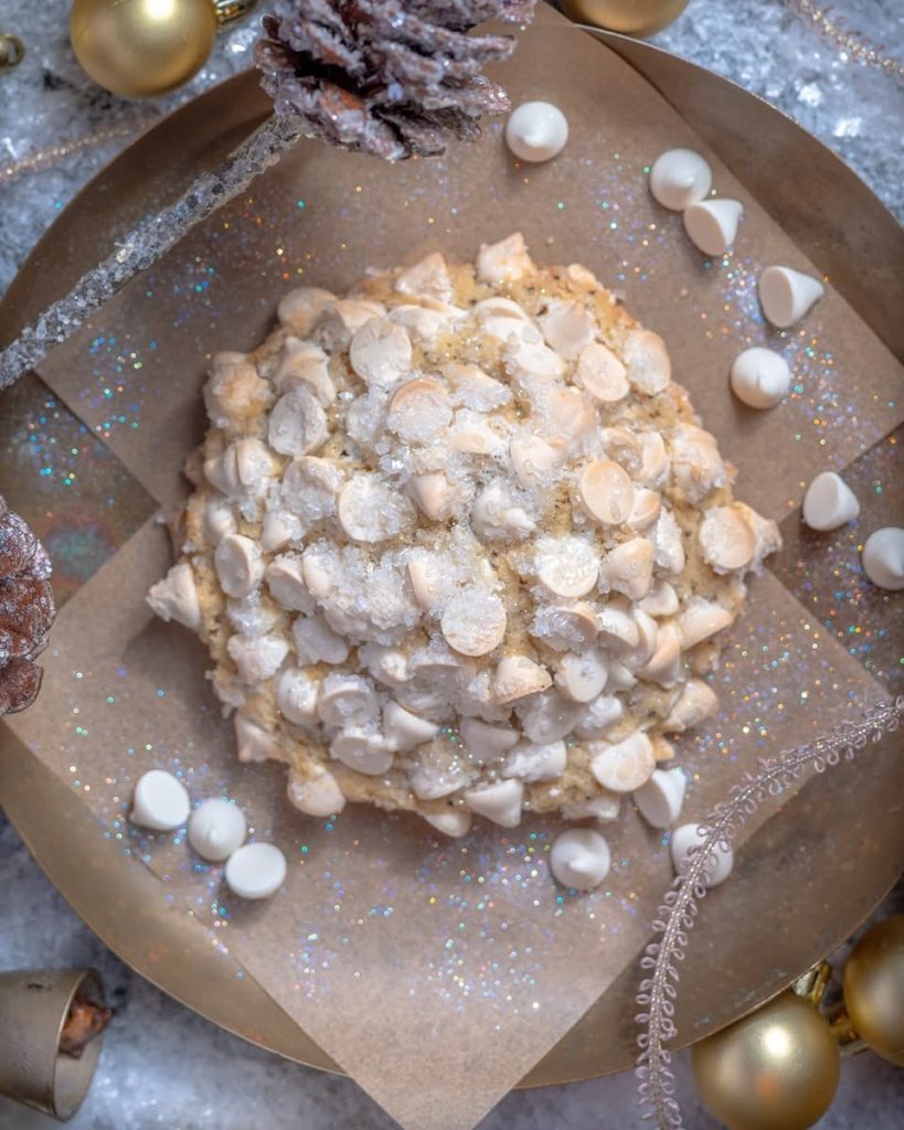 Gideons Bakehouse Holiday December 2024 Menu Cookie Light Large – WDWINFO.COM New Festive Menu for Gideon’s Bakehouse in December Gideons Bakehouse Holiday December 2024 Menu Cookie Light Large