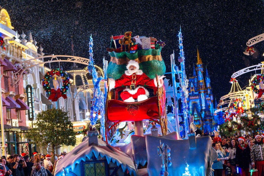 Mickey’s Very Merry Christmas Party 2025 Showtimes Released