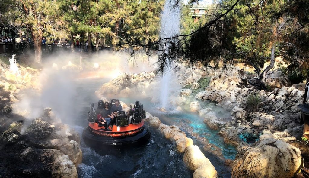 grizzly river run – WDWINFO.COM Attraction Face Off: Disney World VS. Disney California Adventure grizzly river run