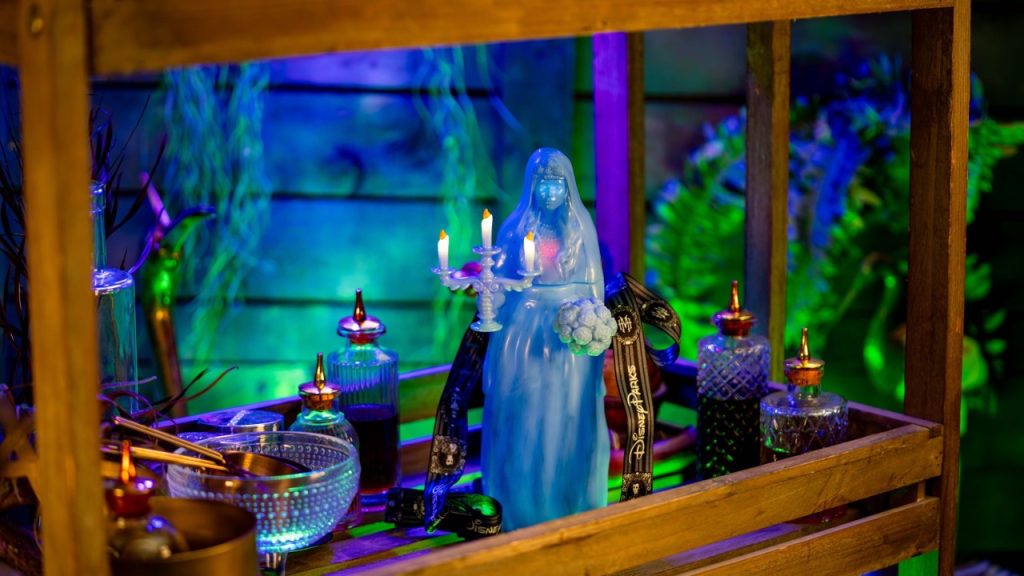 Haunted Mansion Reopens in Disneyland with New Sipper Bride Sipper DIsneyland Large