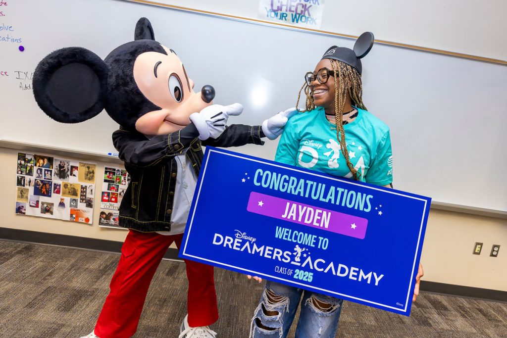 100 Inspiring Teens Chosen for the 2025 Disney Dreamers Academy Jayden-Kelly-Surprise-Moment-1
