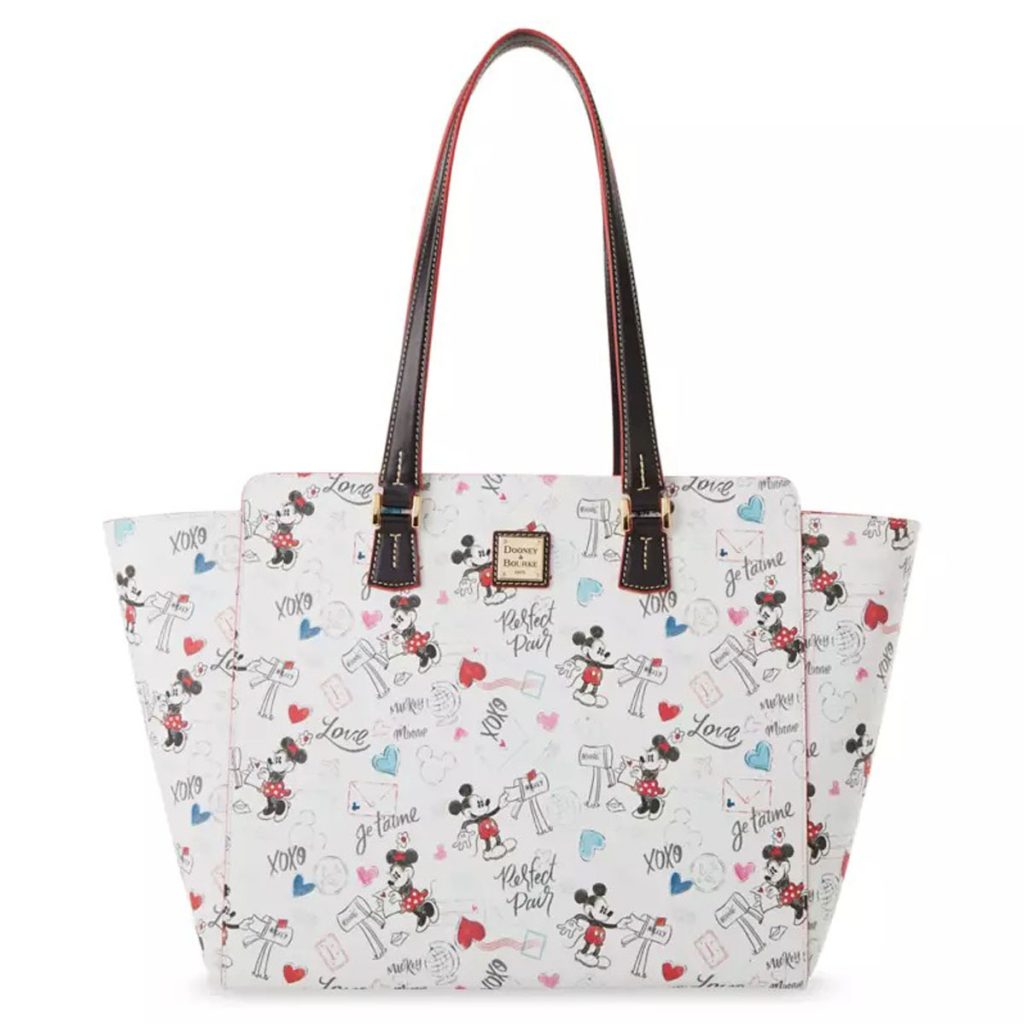 disney-visa-dooney-bourke-close – WDWINFO.COM Disney Visa Cardholder Exclusive Dooney & Bourke Bag Coming Soon disney-visa-dooney-bourke-close