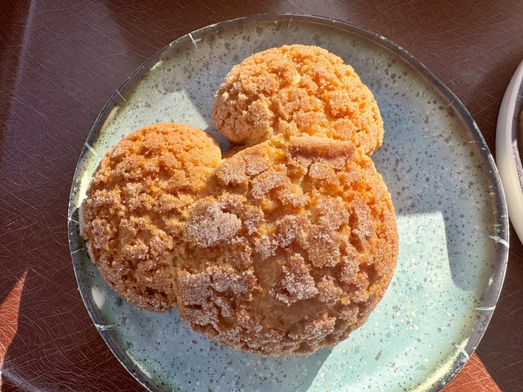 disneyland rancho del zocalo 4 – WDWINFO.COM Chloé’s Pooh Corner: Churro Puff & Disneyland Snack Hack disneyland rancho del zocalo 4