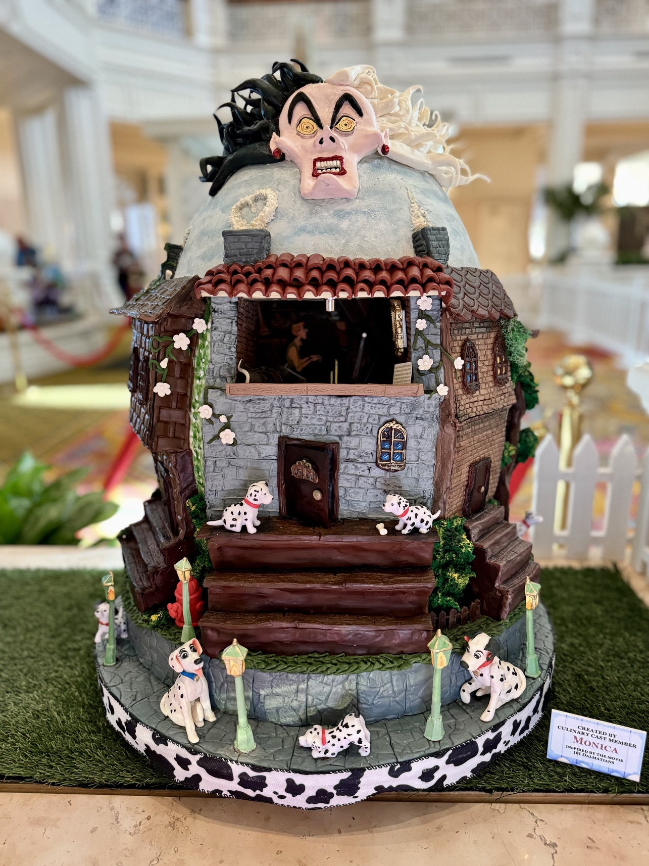 New 2025 Easter Egg Display at Disney’s Grand Floridian Resort
