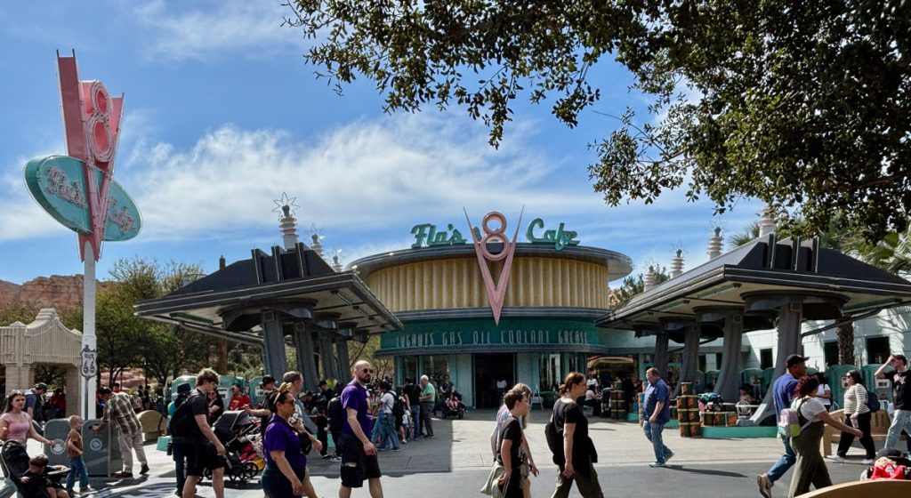 More New Bites Coming Soon to the Disneyland Resort! dca-flos-v8-cafe