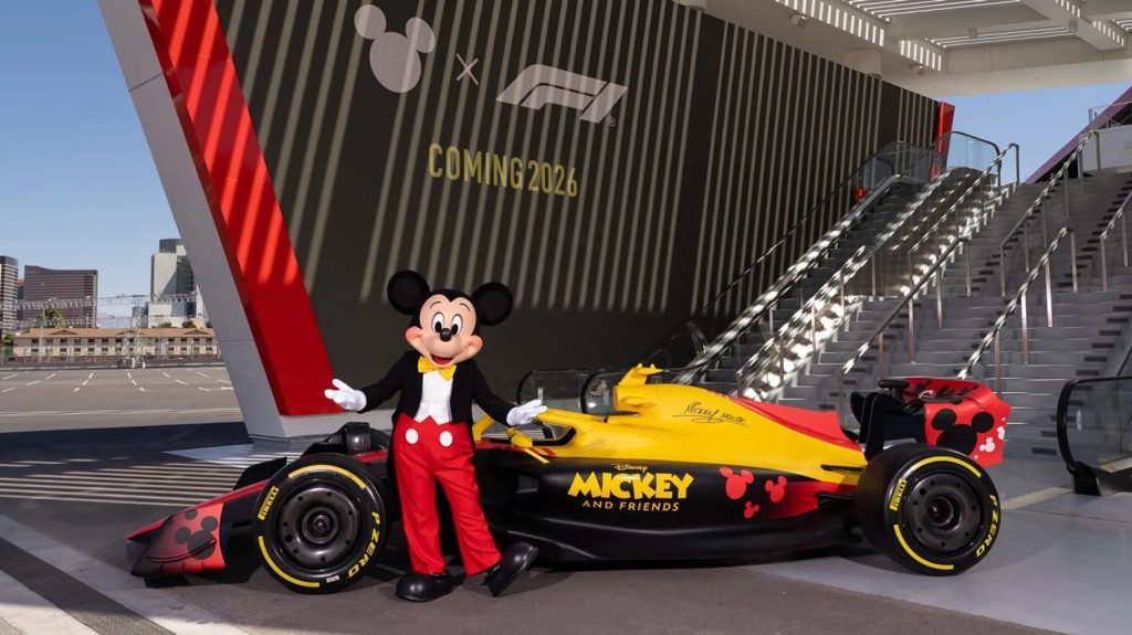 F1 Disney Mickey Wheel Pin 鈴鹿サーキット2026 disney-x-formula-1-1024x575.jpg