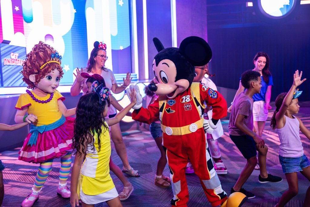 Is Cool Kid Summer the Ultimate Family Fun at Disney’s Hollywood Studios? dhs-cool-kid-summer-disney-jr-dance-party-03