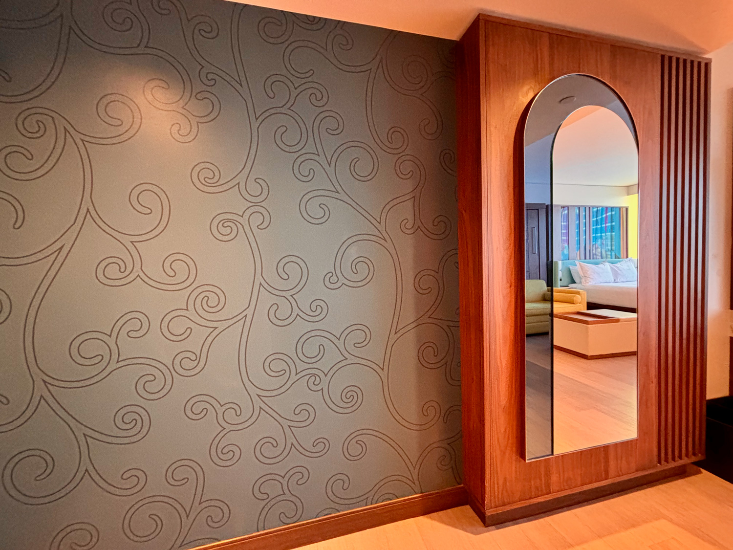 What It’s Like Staying in a Studio at the New DVC Tower at Disneyland ...
