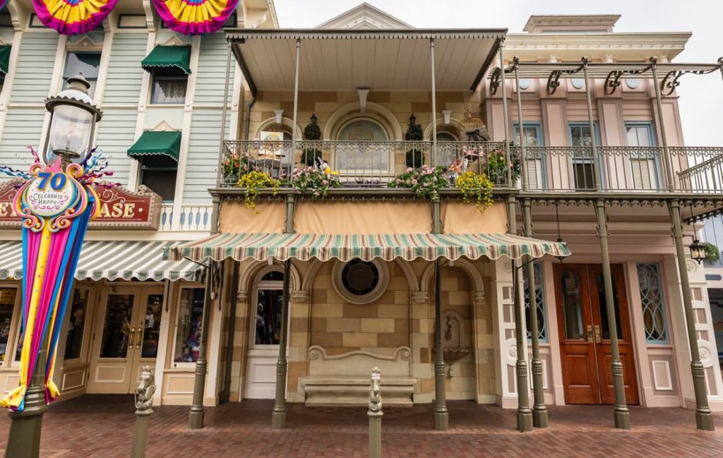 Disneyland Reveals NEW Lillian Disney Window on Main Street IMG_4985