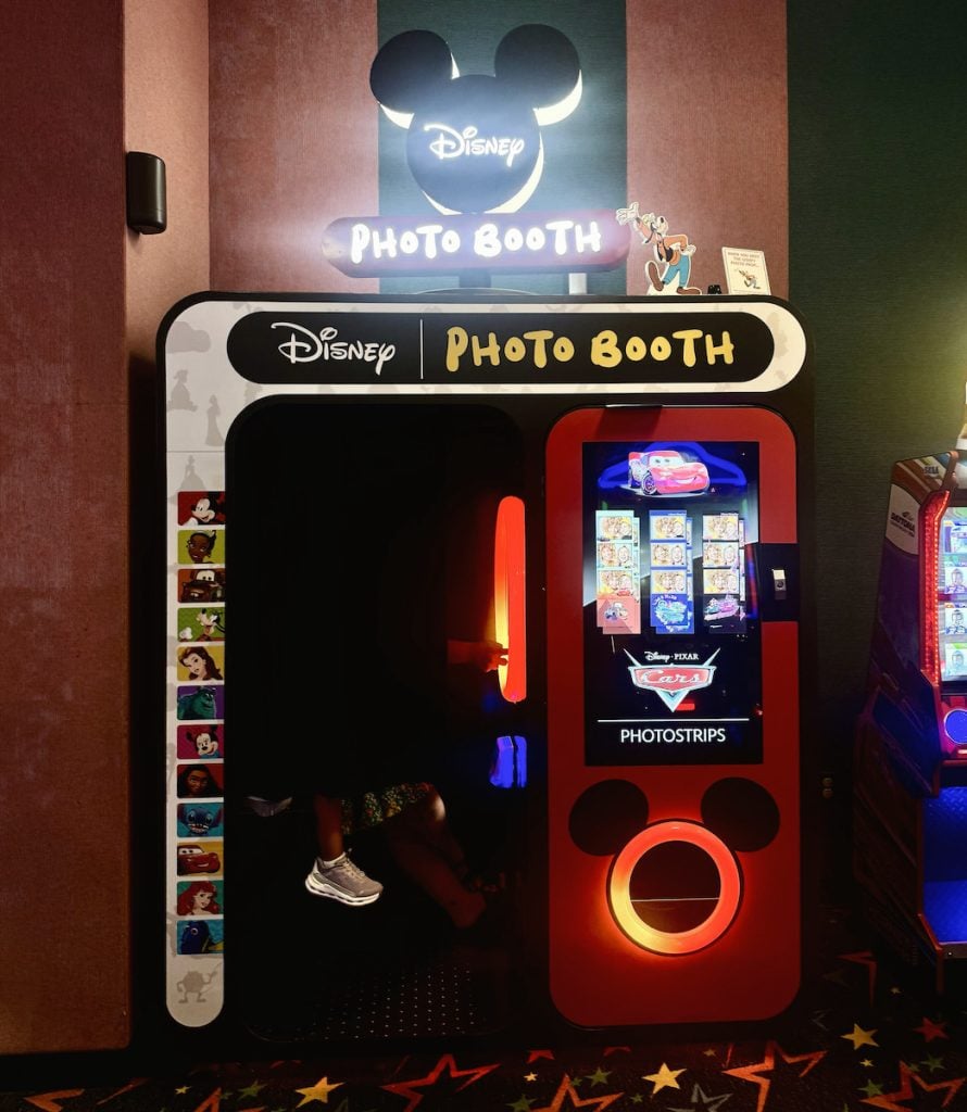 New Photo Booths Are Rolling Out at Walt Disney World