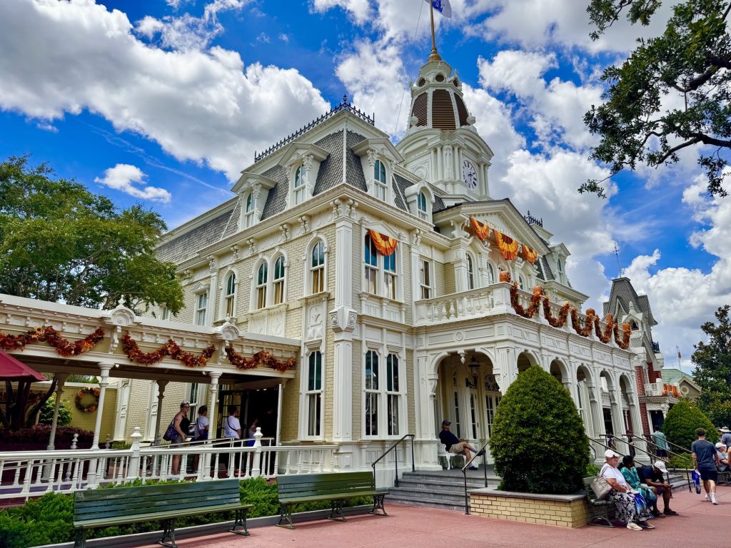 2025 magic kingdom halloween decorations pumpkin 38 – WDWINFO.COM Halloween Decor Has Arrived at Disney’s Magic Kingdom! 2025 magic kingdom halloween decorations pumpkin 38