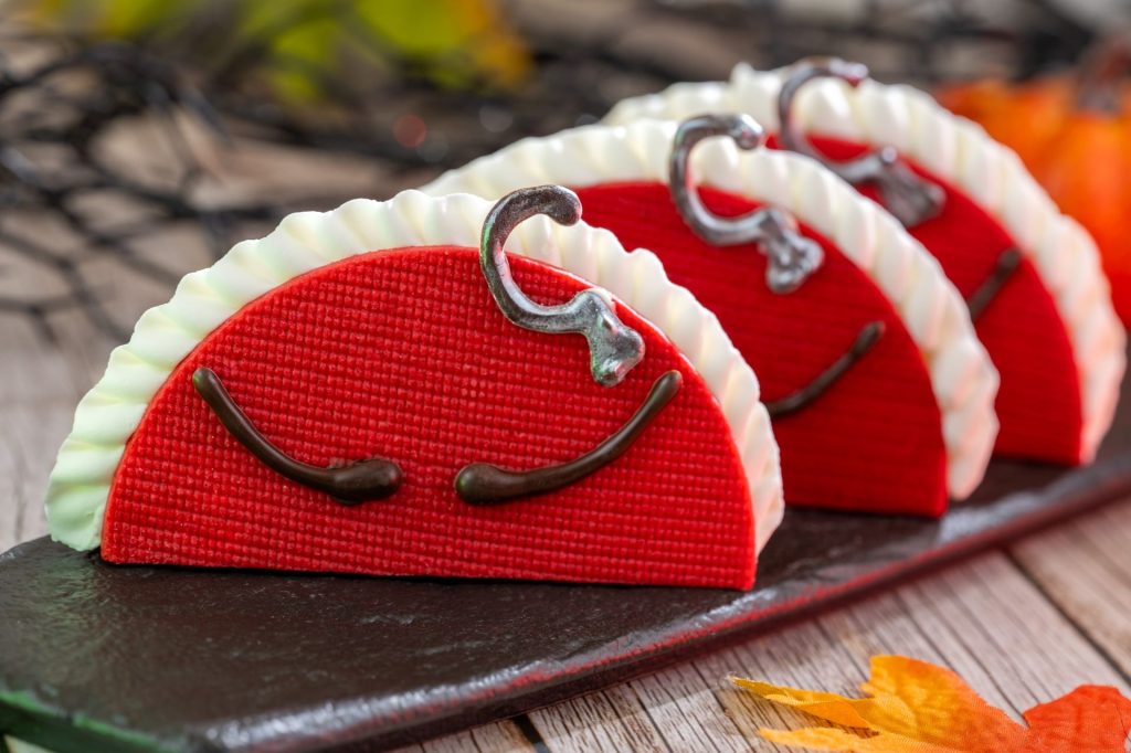 Captain-Hook-Cookie-Walt-Disney โ WDWINFO.COM New 2025 Halloween Snacks Coming to Walt Disney World Resort Hotels Captain-Hook-Cookie-Walt-Disney