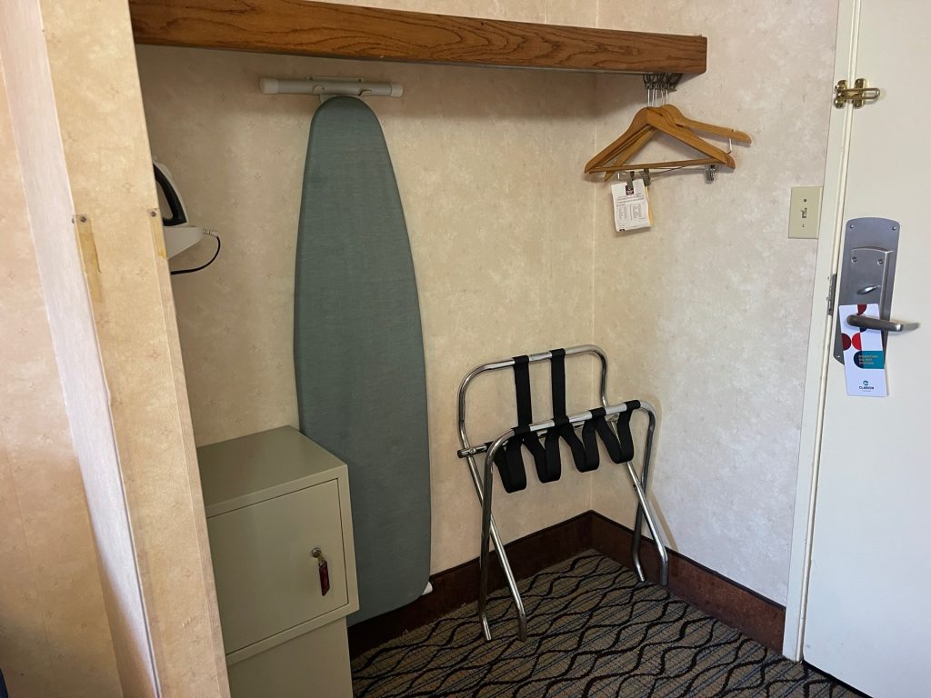 Clarion-Hotel-Disneyland-18 – WDWINFO.COM Stay & Save Near Disneyland With the Clarion, A Good Neighbor Hotel Clarion-Hotel-Disneyland-18