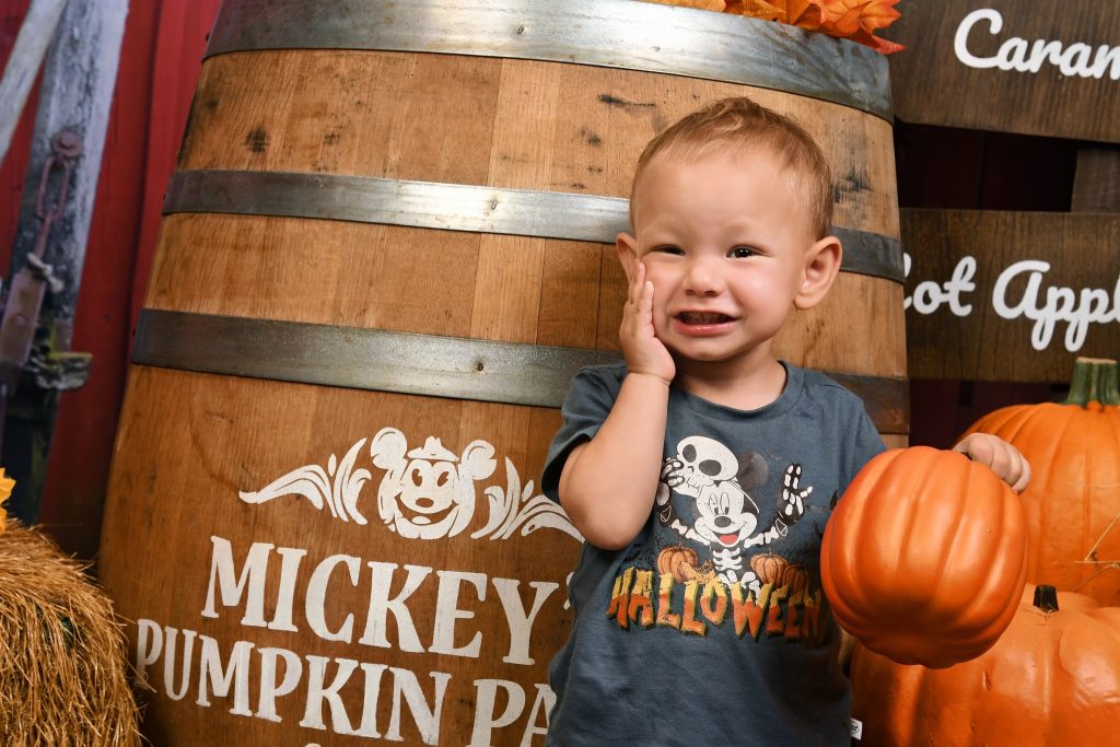 Fall Disney photo pass studio Disney Springs Little ā WDWINFO.COM Capture Your Disney Memories with NEW Fall Studio Backdrops Fall Disney photo pass studio Disney Springs Little