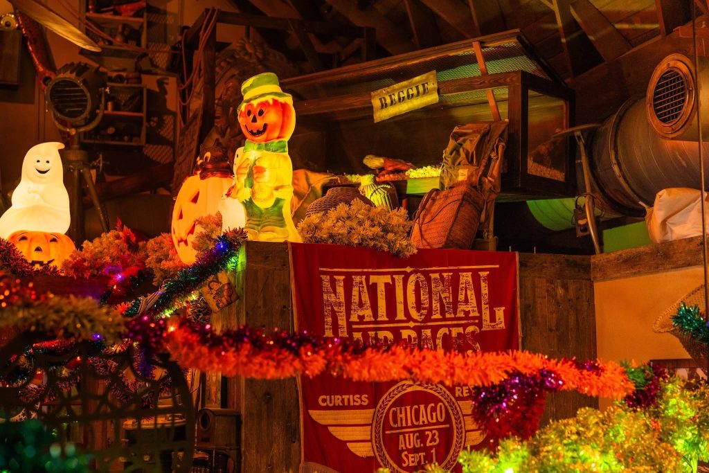 jock Lindsey's halloween bar 2025 – WDWINFO.COM First Look Inside Jock Lindsey’s HALLOWEEN Bar in Disney Springs! jock Lindsey's halloween bar 2025