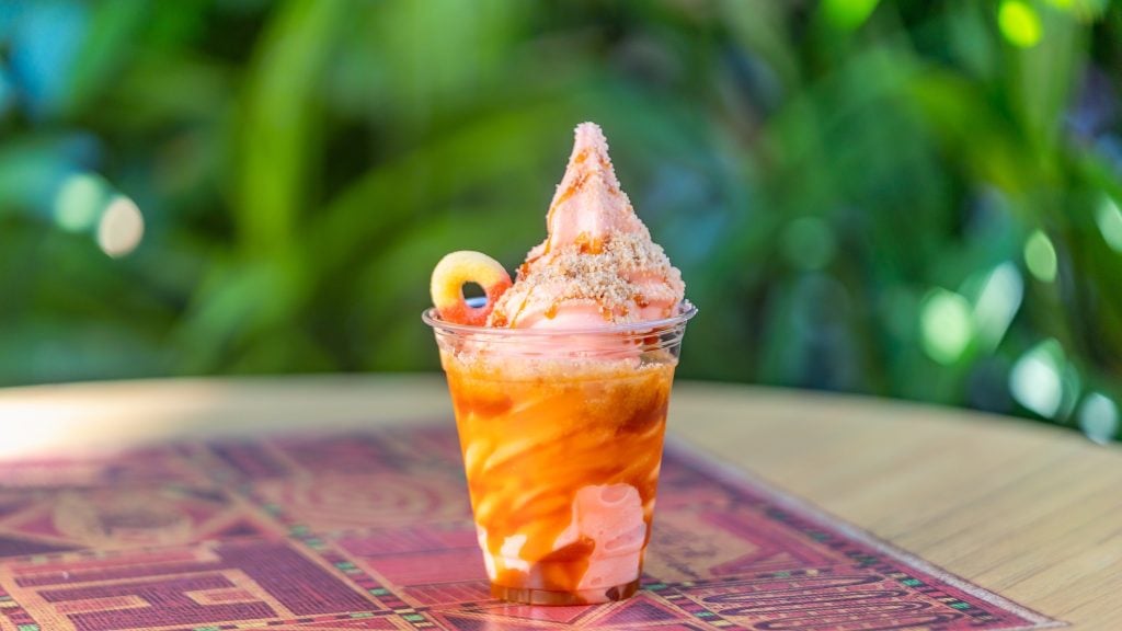 New Peach Sundae: The Tropical Hideaway, Disneyland Peach Sudae Disneyland