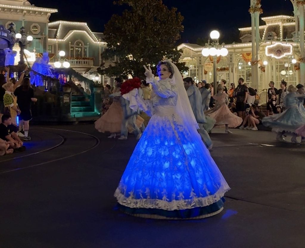 boo to you parade MNSSHP 2025 2 6 – WDWINFO.COM Disney’s Boo-To-You Halloween Parade: 2025 Opening Night & Tips boo to you parade MNSSHP 2025 2 6