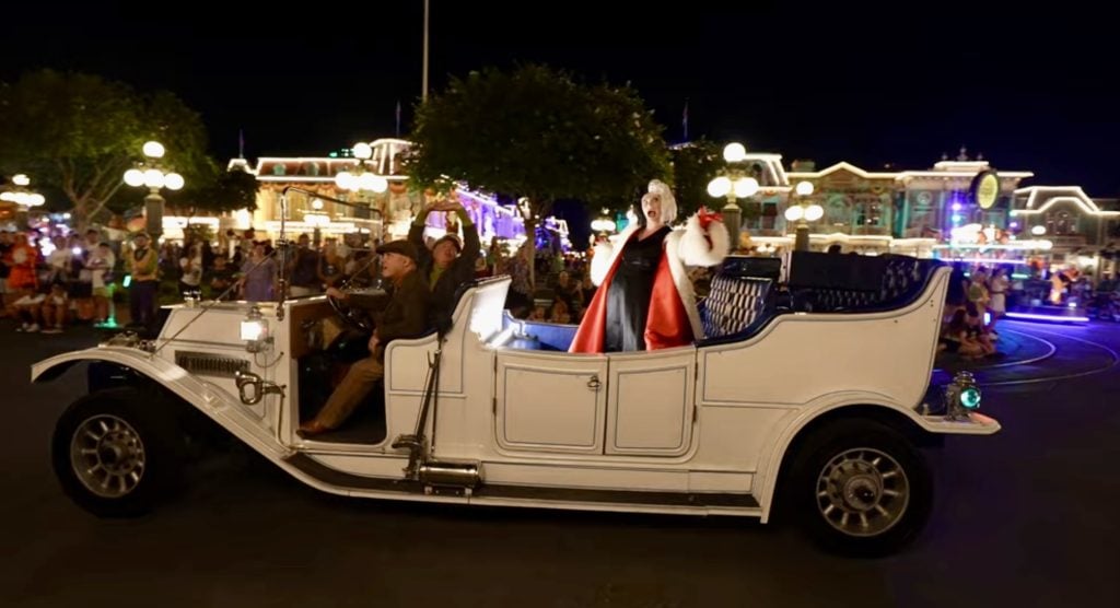 boo to you parade MNSSHP 2025 21 – WDWINFO.COM Disney’s Boo-To-You Halloween Parade: 2025 Opening Night & Tips boo to you parade MNSSHP 2025 21