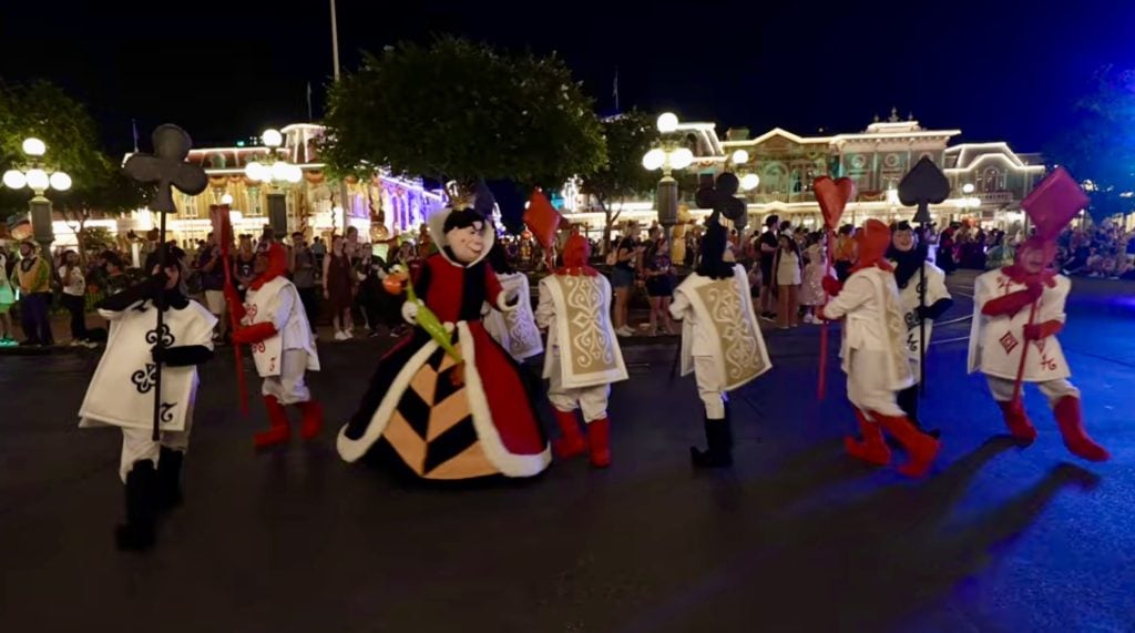 boo to you parade MNSSHP 2025 22 – WDWINFO.COM Disney’s Boo-To-You Halloween Parade: 2025 Opening Night & Tips boo to you parade MNSSHP 2025 22