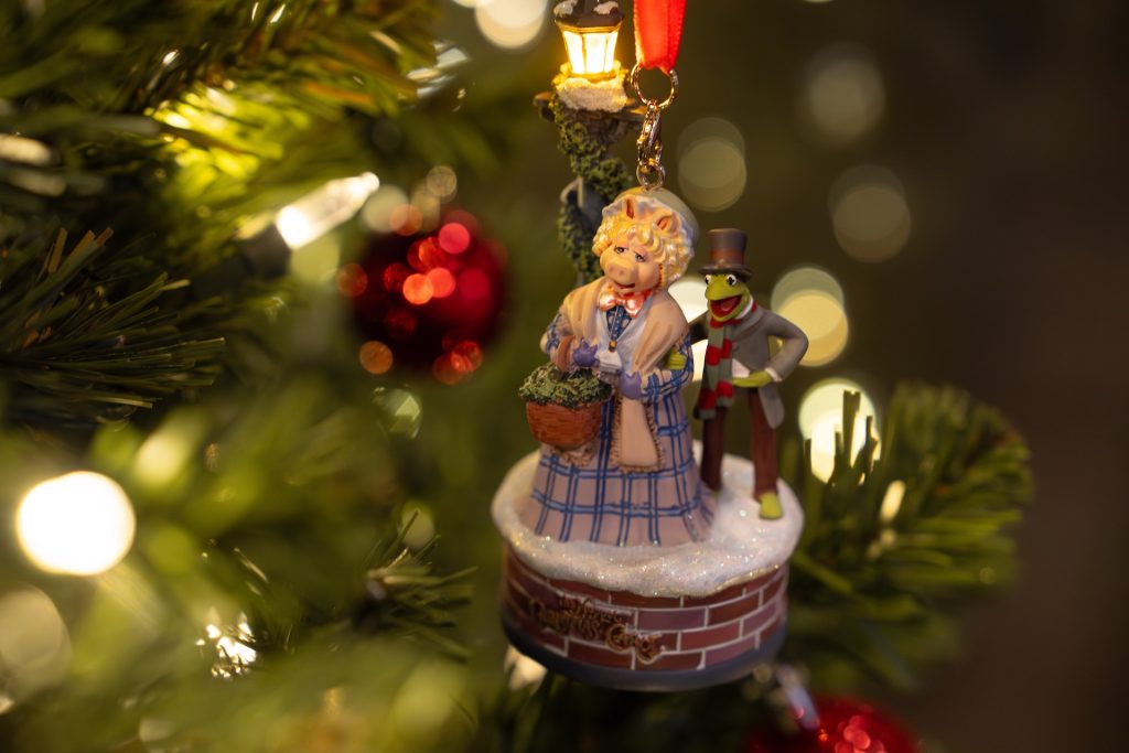 2025-DCP-Holiday-Merch-Preview-Muppets-Ornament – WDWINFO.COM First Look: Disney Parks Holiday Merch Coming Soon 2025-DCP-Holiday-Merch-Preview-Muppets-Ornament