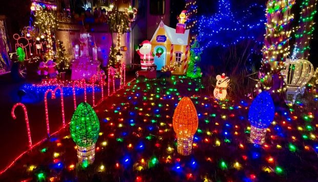5 Disney World Family Holiday Traditions to Start This Christmas fort wilderness christmas lights display campsites